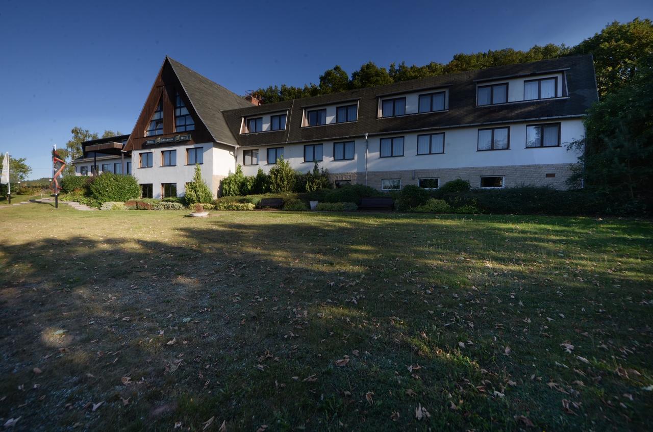 Land-Gut-Hotel Barbarossa Kelbra Eksteriør billede